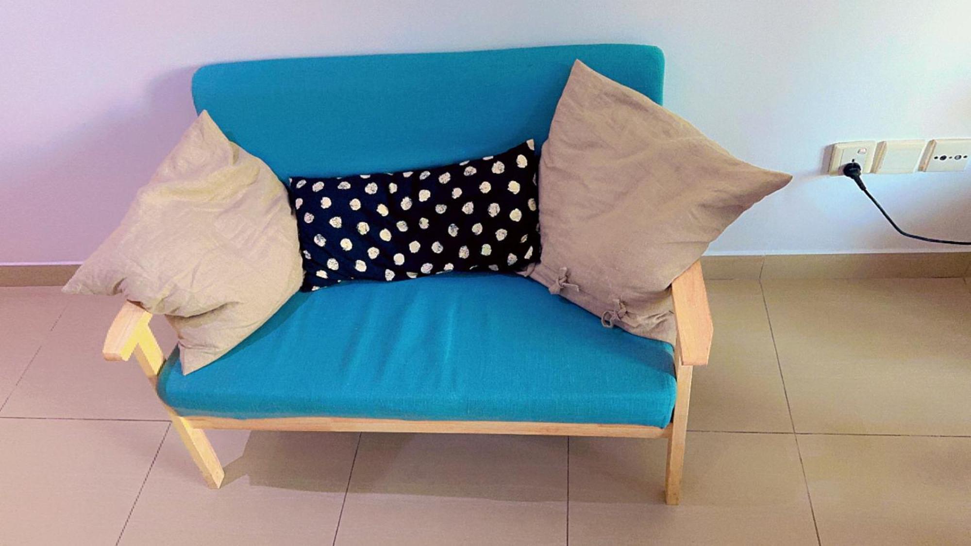 Aesthetic Blue On Marina Walk Apartment